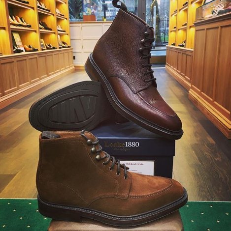 LoakeBham's tweet photo. With the weather as inconsistent as ever we thought we’d focus on our anglesey derby boot as it comes in both suede and grain leather. Part of the #loake1880 range and featuring a #goodyearwelted ‘Victory’ sole its a great option to complete your casual outfit this weekend ☔️ https://t.co/WYLy1s8Tvv