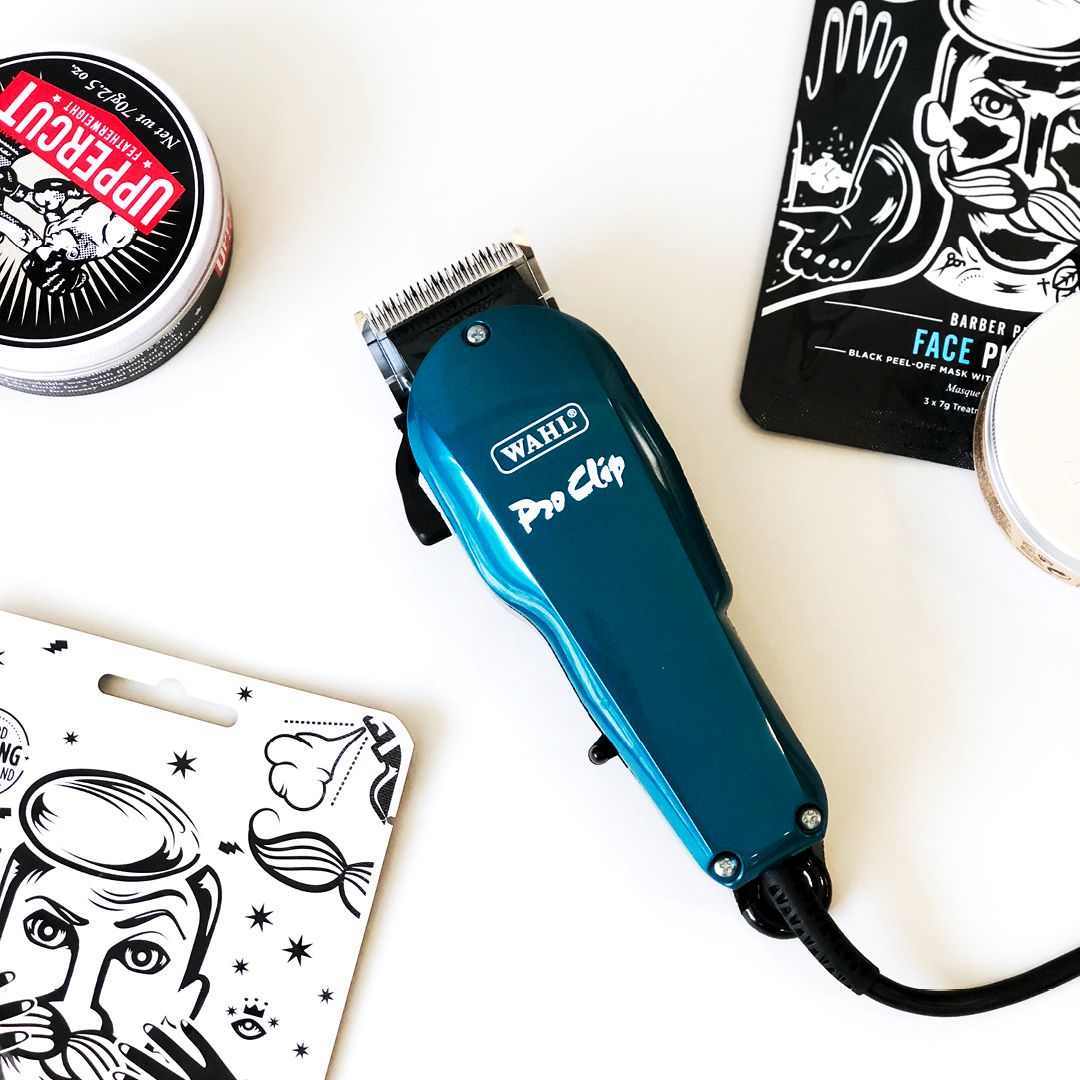 CapitalHair's tweet image. Have you got your hands on this @WahlProUK Limited Edition clipper yet?! Now with 10% off too!  buff.ly/2pIv5es #wahl #wahlclipper #proclip #limitededition #barber #barberlife #barberinspo #barbering #capitalhair