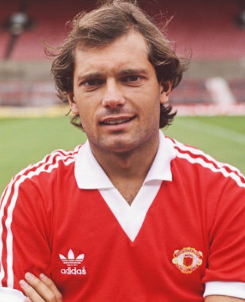 The thoughts of everyone at the club are with Ray Wilkins and his loved ones right now – we’re all with you, Ray.