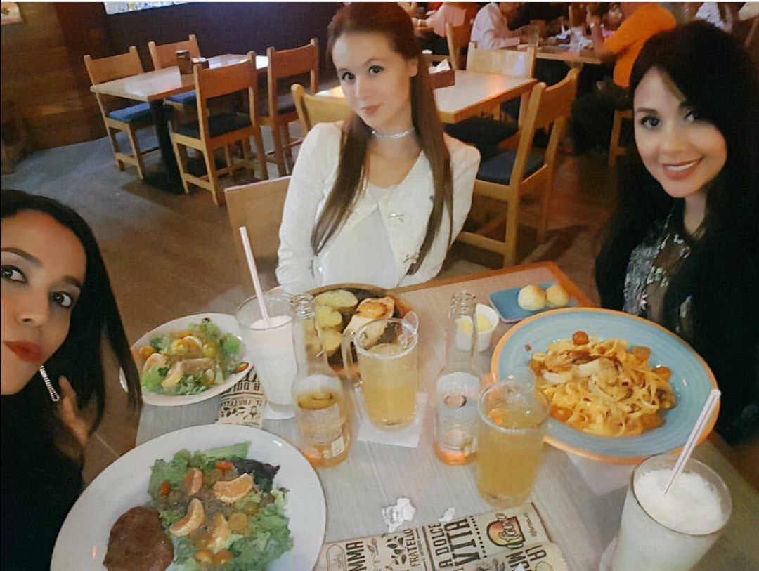 ياسمين اختي الصغيرة ونور عيوني  😍😍❤❤