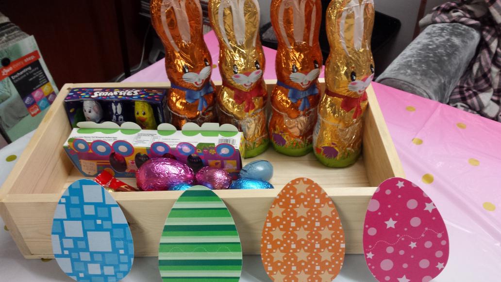 angus_young61's tweet photo. Big thanks to all the #ChantsAve traders who got involved in today's Easter Egg hunt, especially @ConceptHull for creating an Easter grotto! https://t.co/BYBTM2bsEv