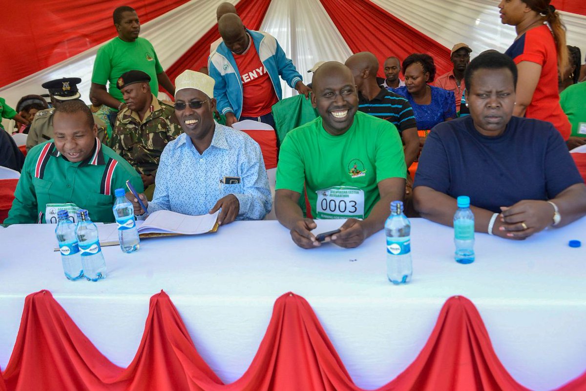 At the Naivasha Easter Half Marathon where I represented H.E Governor Lee Kinyanjui.
The marathon was organised by MP Jane Kihara and supported by Nakuru County.
Event was graced by Sports PS  Kassim Farah, who represented Deputy President William Ruto.