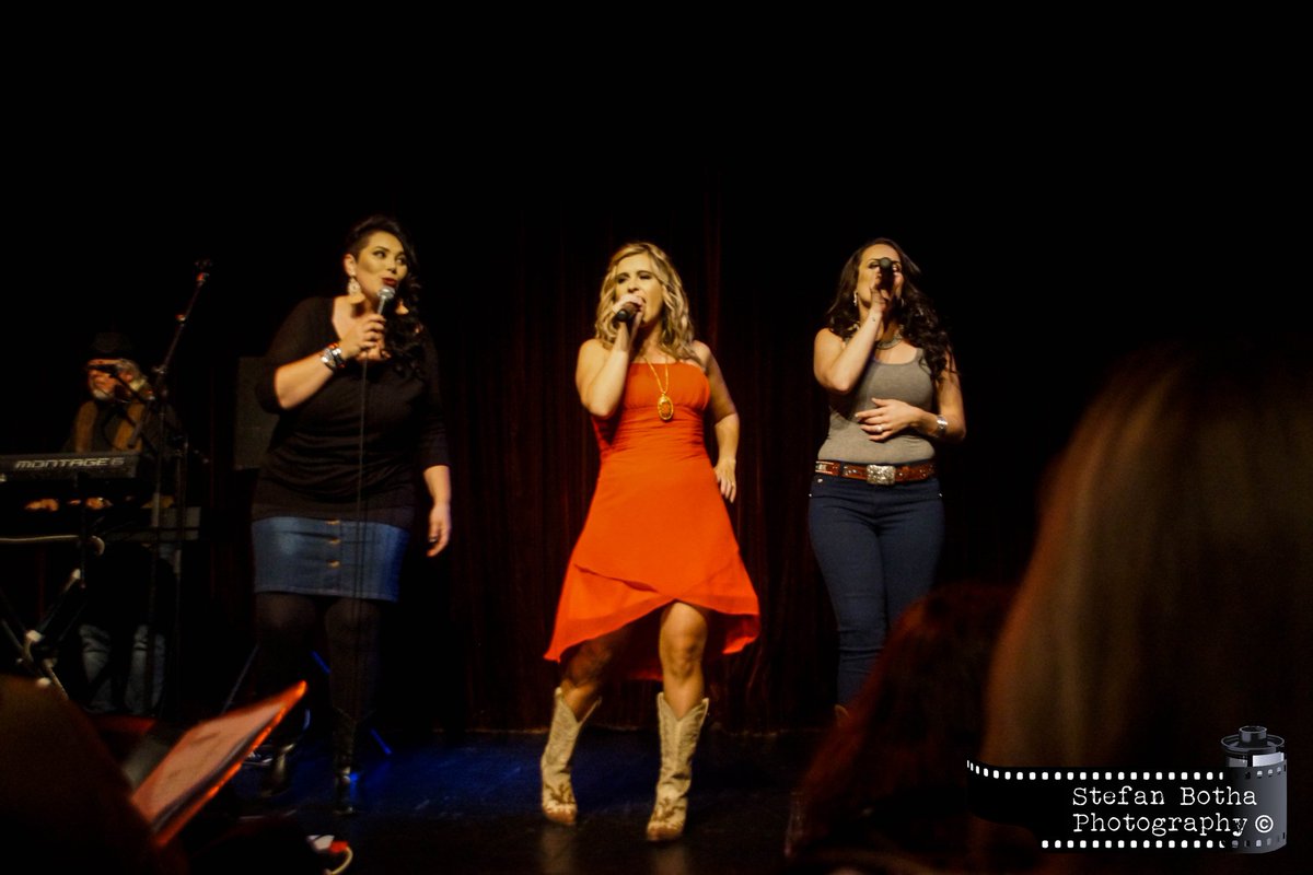 🆂🆃🅴🅵🅰🅽 🅱🅾🆃🅷🅰 🅿🅷🅾🆃🅾🅶🆁🅰🅿🅷🆈 tweet media