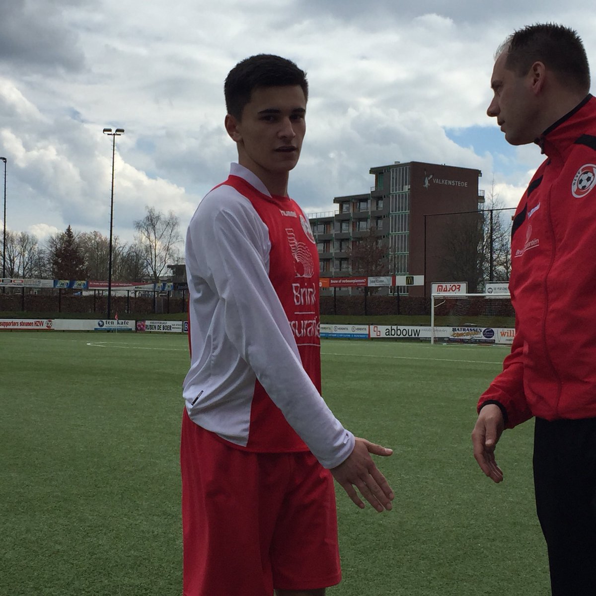 In de 86e minuut wordt het 4-1 door Milan Ronkes.