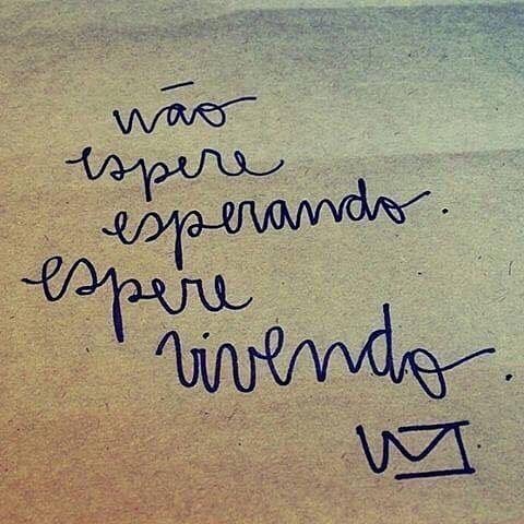 leandromoc's tweet image. Felicidade sem motivo, melhor impossível!

.