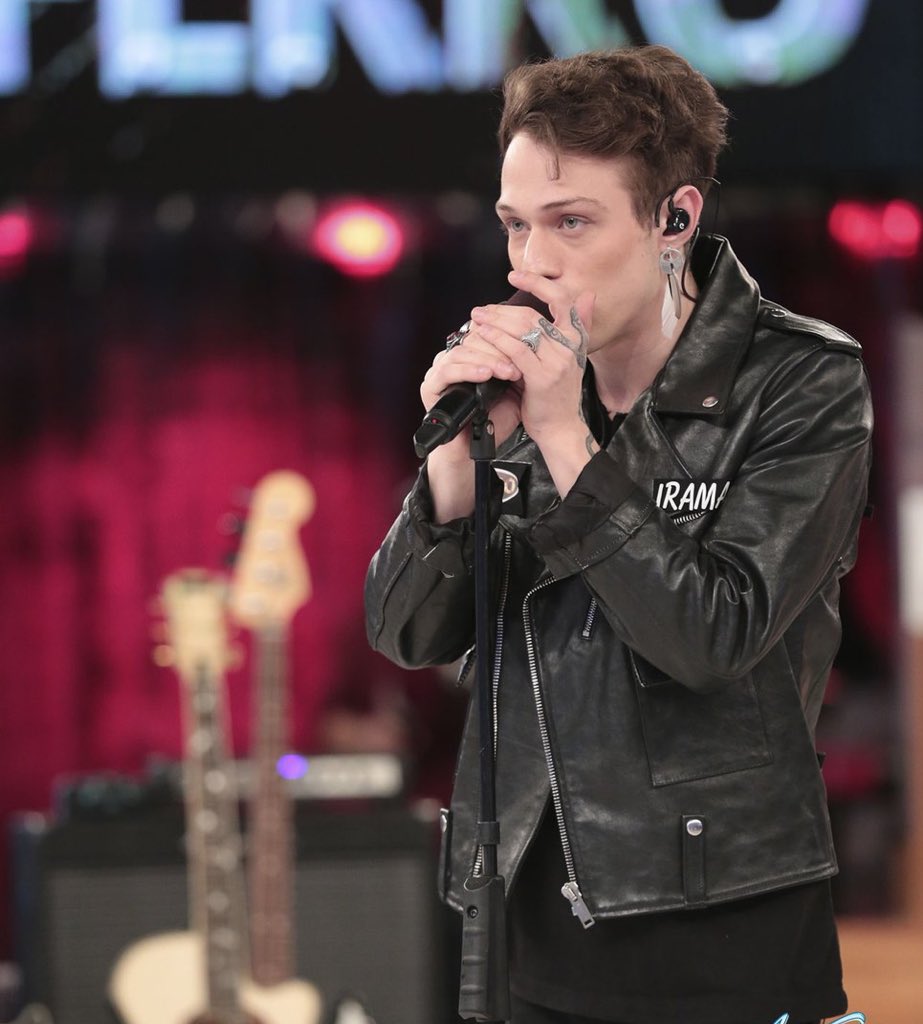 Inizia! RT se anche per voi #IramaAlSerale