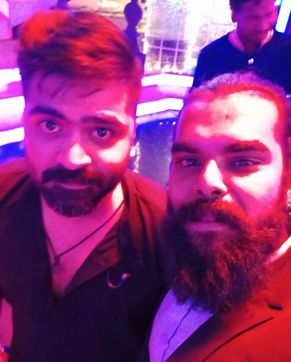 deepu_drops's tweet photo. #STR from the sets of #KPY !!! #KPYGrandFinale Tomorrow at 3PM only on @vijaytelevision #KPYFinals #Simbu
#STRinKPY #STRinKPYFinals #SimbuinKPY #SimbuinKPYFinals https://t.co/UBiabbtdo2