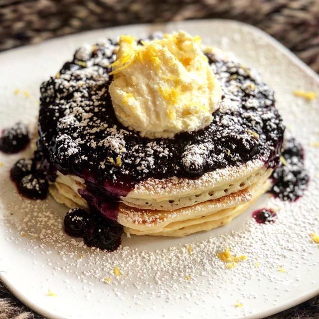 eatattoast's tweet photo. Stop in for brunch to kick off your holiday weekend!
Blueberry Honey Lavender Hotcakes - Buttermilk Hotcakes // Honey Lemon Cream Cheese // Blueberry Lavender Compote // Powdered Sugar
Available in Birmingham through 4/3 #EatatToast https://t.co/afxNlK59gy https://t.co/h9qkxBuGsk