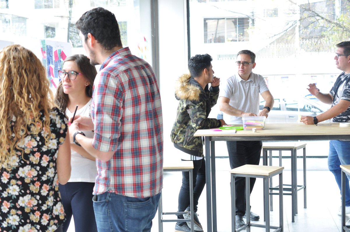 getfuturefit's tweet image. Everybody knows you must continue to learn cutting-edge skills in order to thrive in the future of work! #futureofworklab in Quito take The Product Innovation Bootcamp starting April 7th! 4 weeks, Mon &amp;amp; Wed 6-9 pm! Apply futureofworklab.co/product-innova…