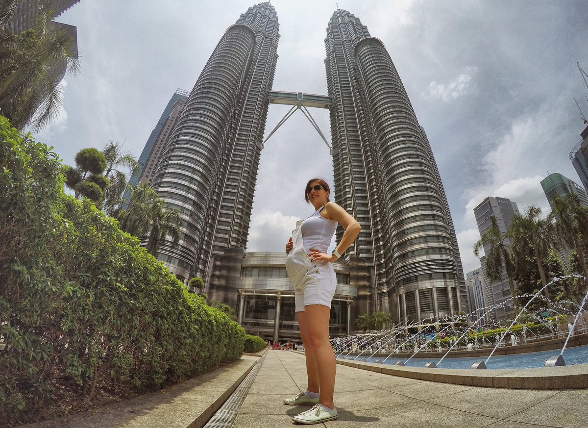 TheWrightRoute's tweet photo. First day in #KualaLumpur and we fit quite a lot in! #Malaysia #Travel https://t.co/6xZ3PAAyAp