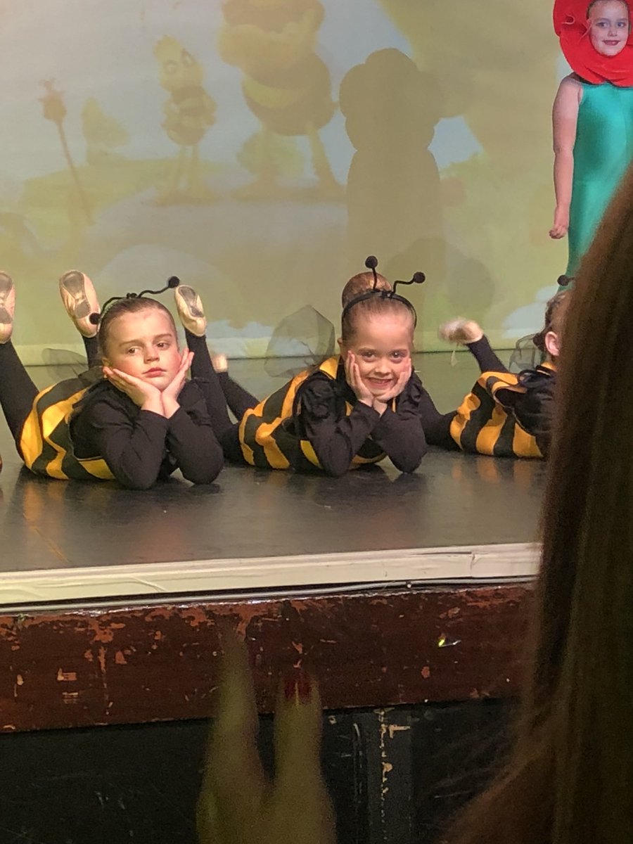 JadePiNk82's tweet photo. @redfoxand #raisethebarre well done my princess and Emilia @sonwatson https://t.co/1xOwhnke0R