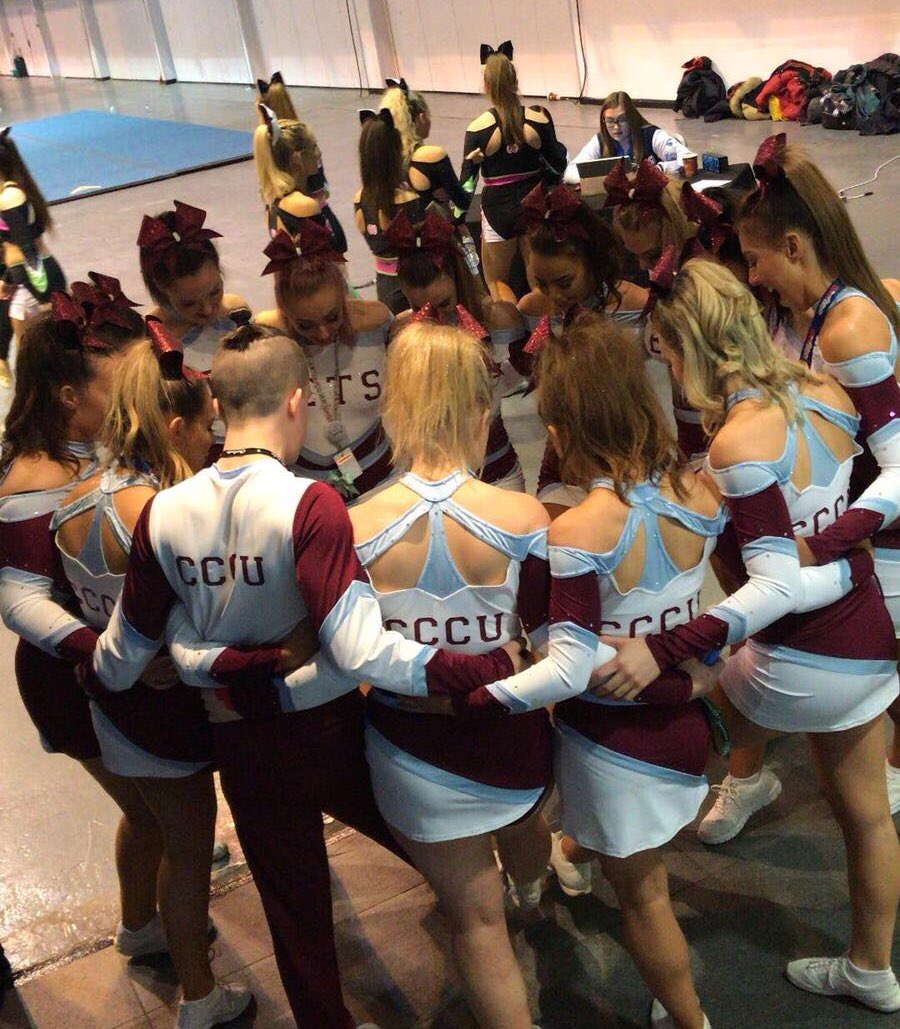 daisyjay_x's tweet photo. Had the most amazing time at comp and so so proud of @C4Jets for smashing every routine and bringing home the trophies💪🏽 jets love💙 💙 💙 https://t.co/6Y5lp9k70a