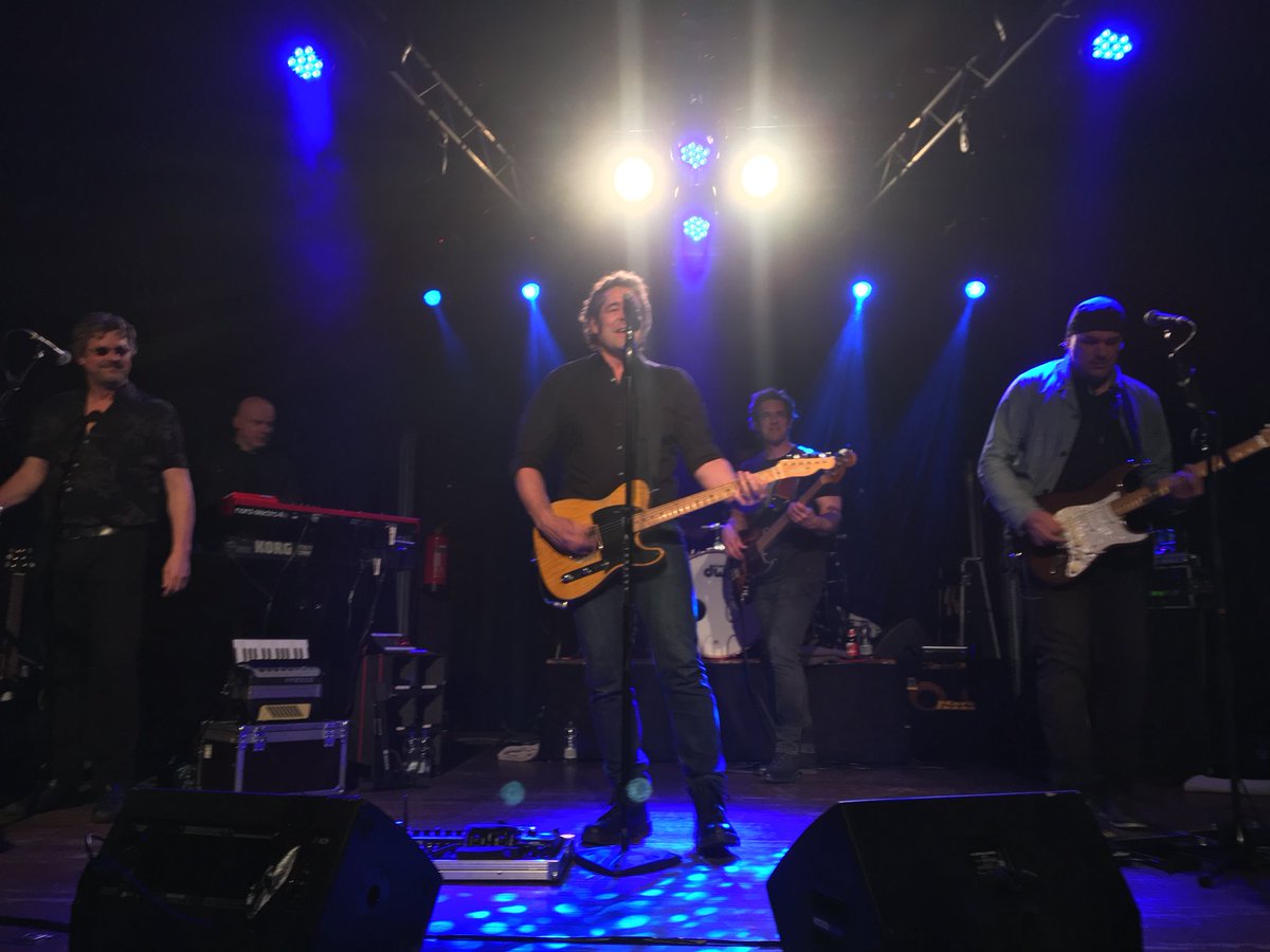 En we gaan los met de <a href="/bruceband/">The Bruceband</a>!

#Hoorn #manifesthoorn