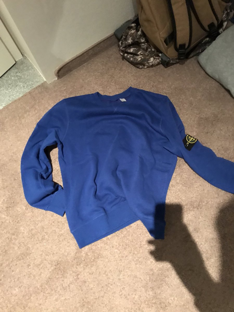 TaktikGott's tweet image. Verlose außerdem diesen Stone Island sweater in M
Teilnahme: Retweet und like

Endet in 48 Stunden