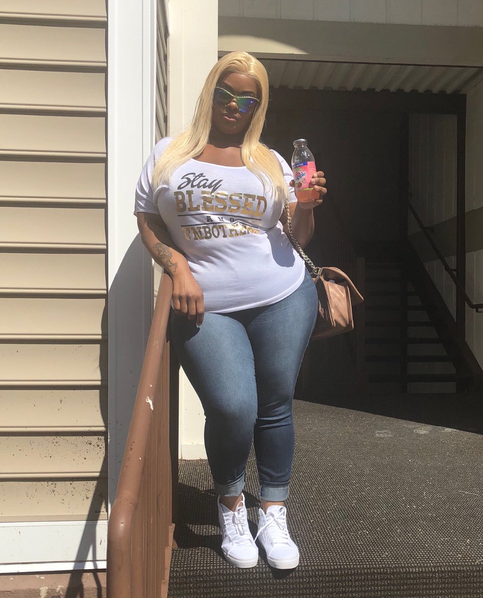 bella_raye82's tweet image. #thickness #psmodel #curves #onasaturday