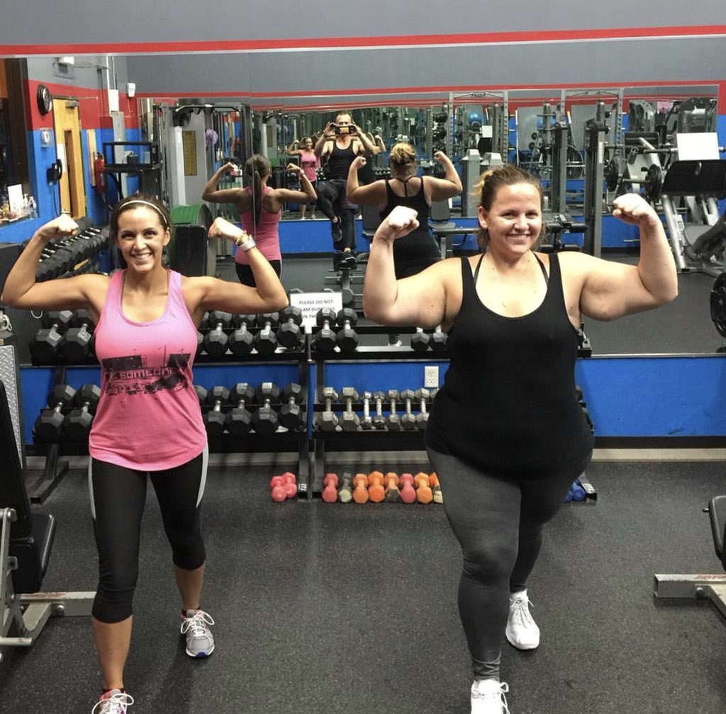 CodePinkHouston's tweet photo. You’re next! ✋️💖🤚                      Newbies Life transformation! 💋 I feel it coming 💨💫 #workoutmotivation https://t.co/5sCa20wA5f 2018 🎊#FriendshipGoals #bootcampworkouts   #weightloss #SuccessTRAIN  🔥 https://t.co/ciGzbdPaon