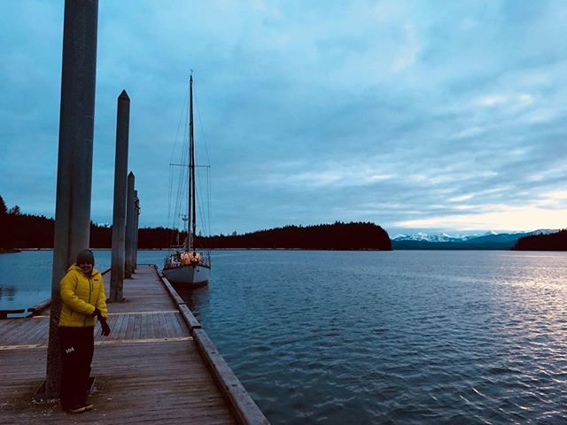 WesternLens's tweet image. Look at that. A whole dock to ourselves in beautiful Taku Harbor. I wonder why? 
#sailing #explore #winterescape ift.tt/2E7771z