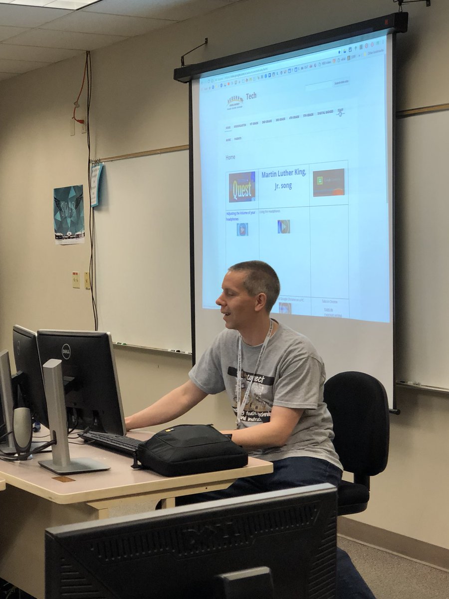 tjbucci's tweet photo. Auburn teacher learning! For teachers... by teachers. #techconnect3 https://t.co/z6GcLjfafX