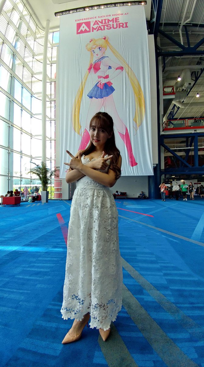 AnimeMatsuri's tweet photo. Exploring our 2nd floor is @yua_mikami ! #sailormoon #Evangelion https://t.co/Wr0wxOsOvj