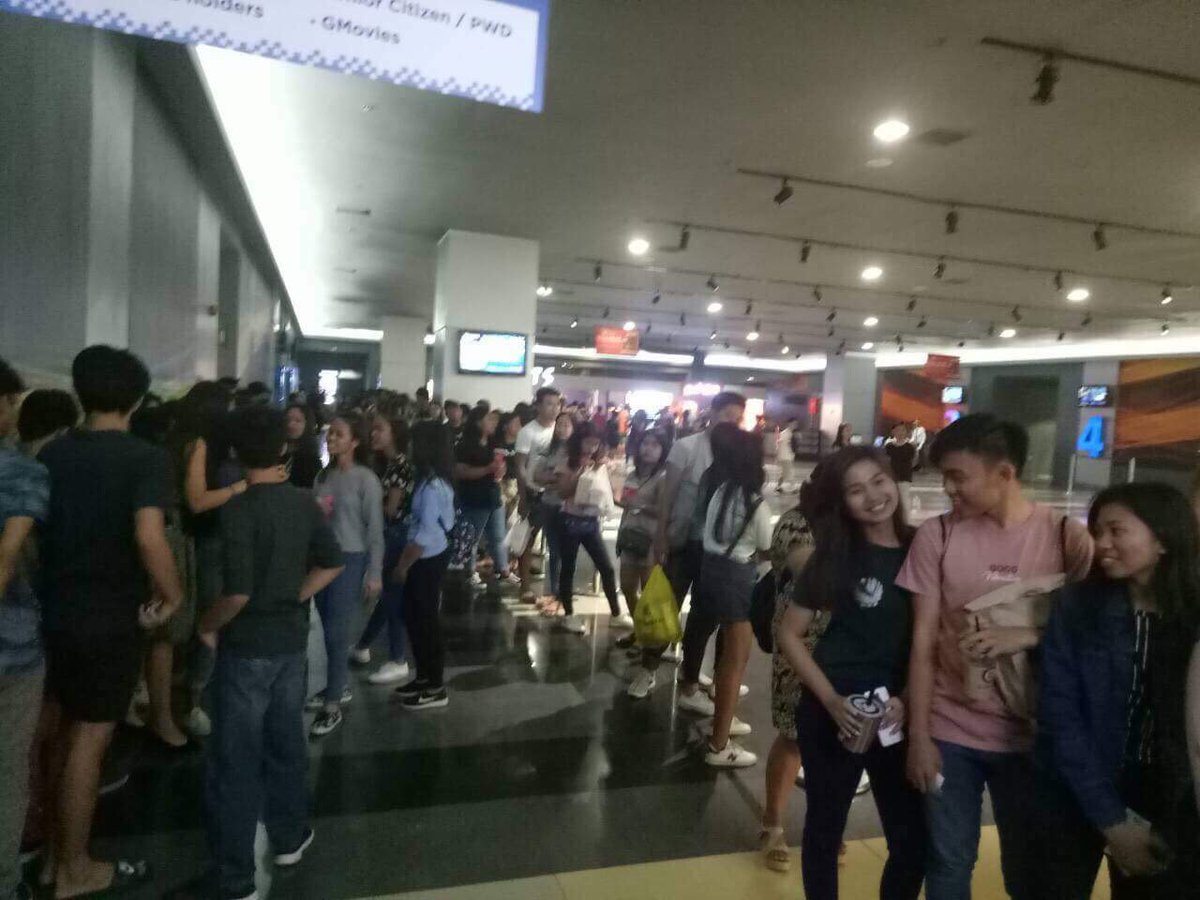JDefendersEU's tweet photo. Thank you Jadine Fans and Thank you SM Tarlac 
#NeverNotLoveYouNowShowing https://t.co/mF278MT2sc