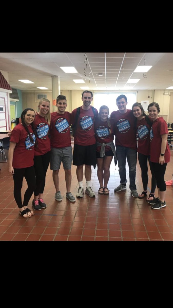 MAB_Charleston4's tweet photo. We had such a great week serving WINGS for Kids and the Children’s Museum of the Lowcountry! On our way back to CoMo today! https://t.co/3Aoso0yJxp