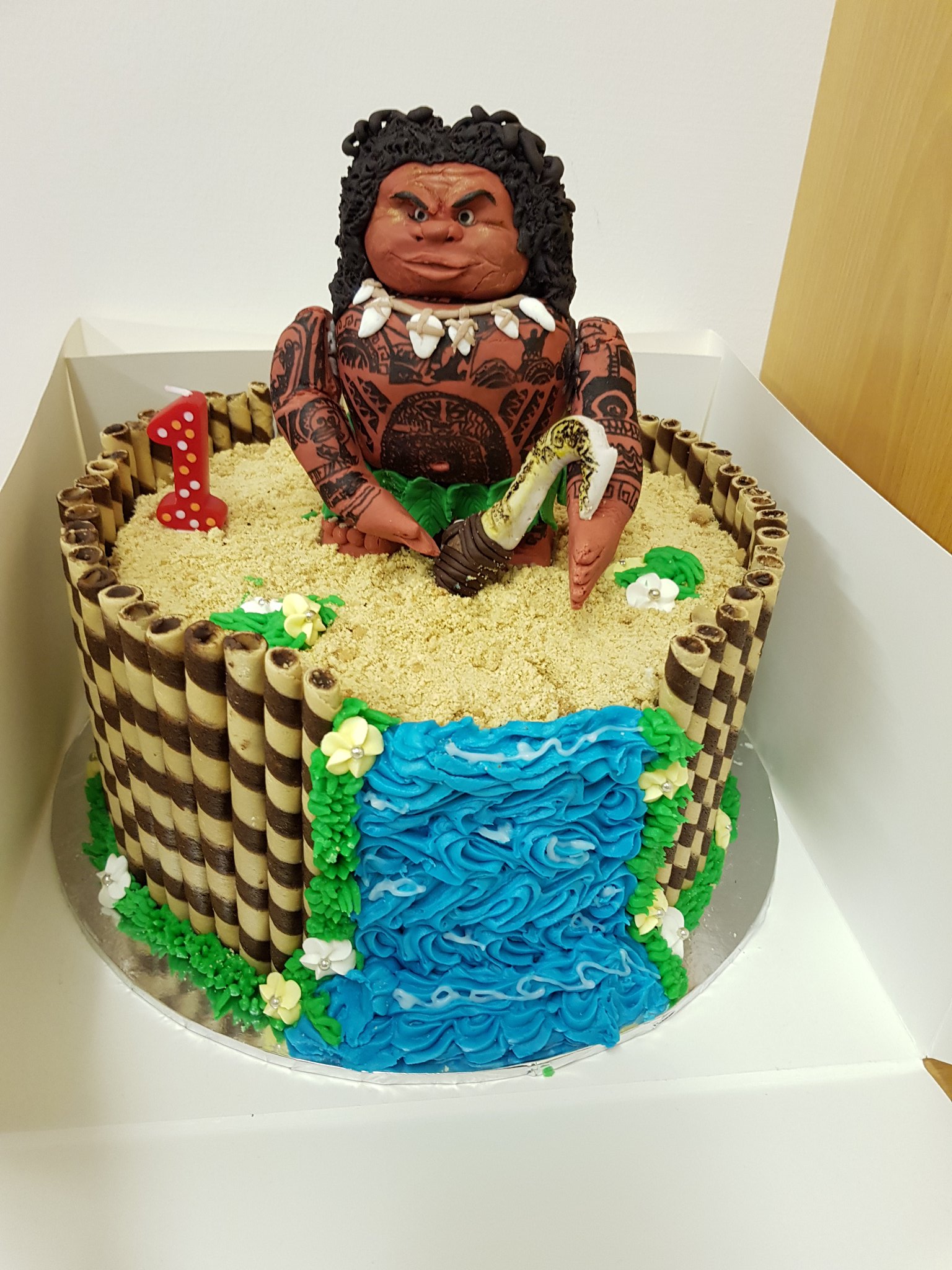 ❤ on X: My handmade Maui cake for my grandsons 1st birthday ❤ *original  cake design credit given to cake maker found on the internet * #moanacake  #handmadefigure #cake #1stbirthday #myboy  /