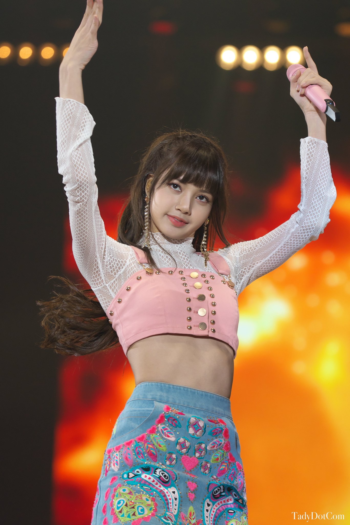 DZoPYj8VAAEfcaa.jpg:large