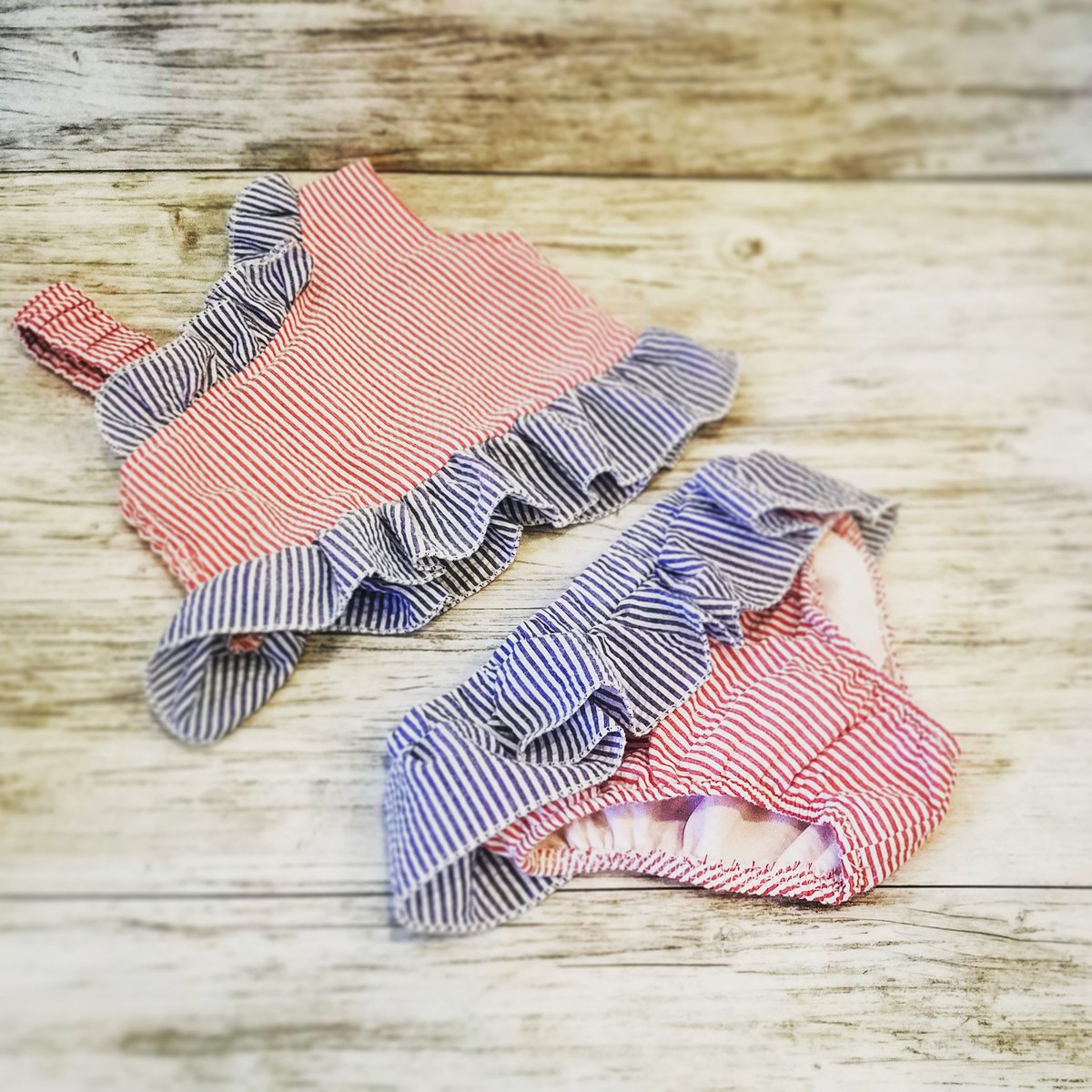 sewforless's tweet image. Kid's swimsuits are so stinking cute! sew.news/KidsSwimsuits #monogram #sunshine #poolready