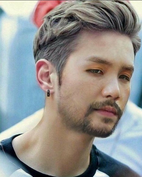 JHSMOONLIGHT's tweet photo. yoongi with a beard, bless your timeline and your whole existence #Hello_We_Are_Beardtan https://t.co/LxQ026pPMb