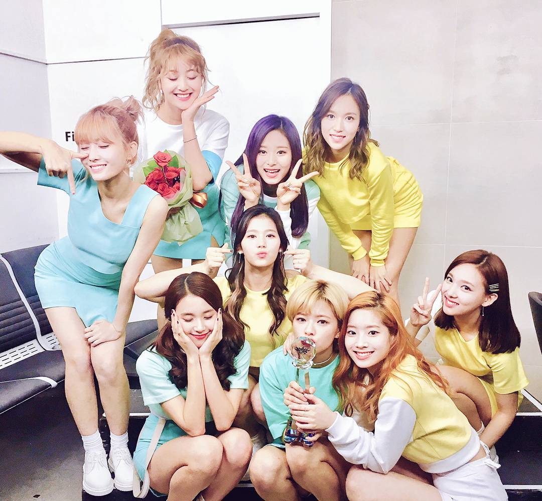 セジョモyoutube Twice Bts Got7 セカオワ これが最後です ジョンヨン大丈夫 今度は6月にありますけど今回みたいな事件にならないでほしいです 行けてない側も考えてみて次回はハイタッチに行きましょう 今回みたいなジョンヨンが可哀想なこと盗撮