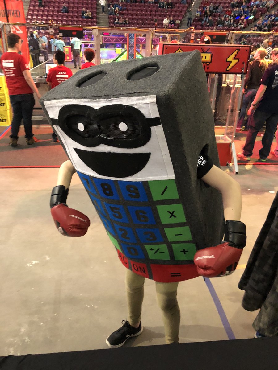 We won qualification match #83 with a score of 454 to 218! Currently we are ranked 4th!