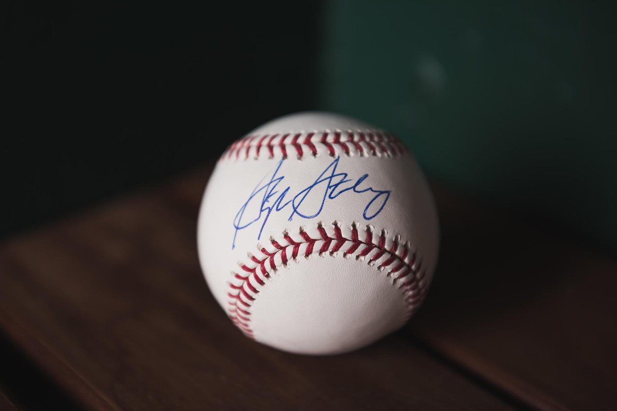 March to our Home Opener...

RT to win this Stephen Strasburg signed baseball!

RULES // atmlb.com/2uC9aLB