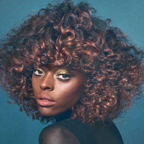 We all want to be this glam! 💁  

#Hair by Shalani Williams from @fg_birmingham_salon_academy.