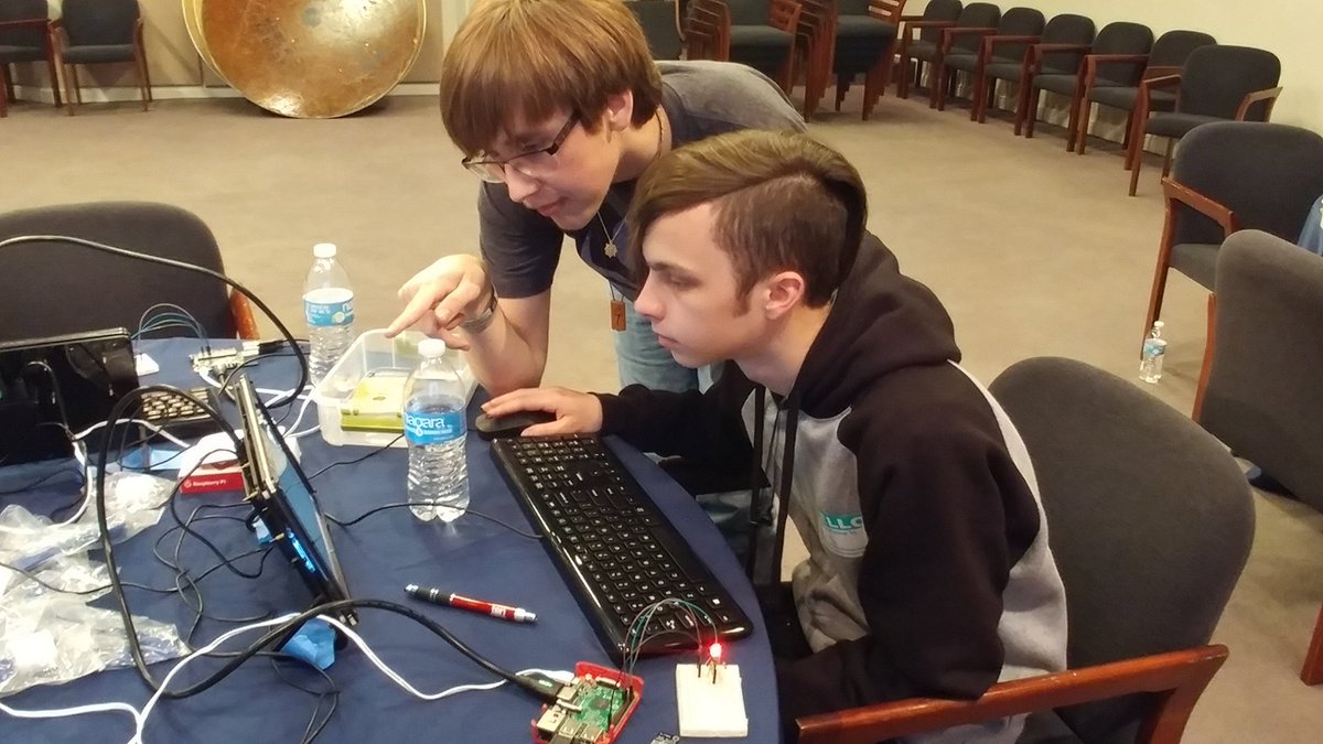 STEMignites's tweet image. Thank you @mkplyler for providing this fantastic #coding opportunity! #devcatalyst #RaspberryPi