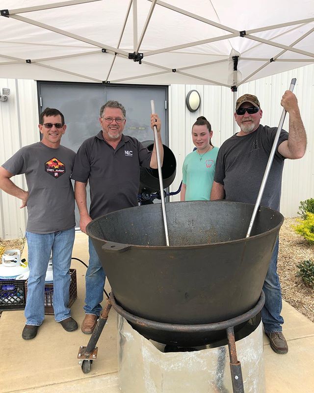 jamesdearmond's tweet photo. Jambalaya crew getting it ready for you at #nlceaster @nlchebersprings today 4 & 6:30. Sunday normal times 930 & 11:15 https://t.co/HQCASM4Gdz https://t.co/cNzVJeAPyz