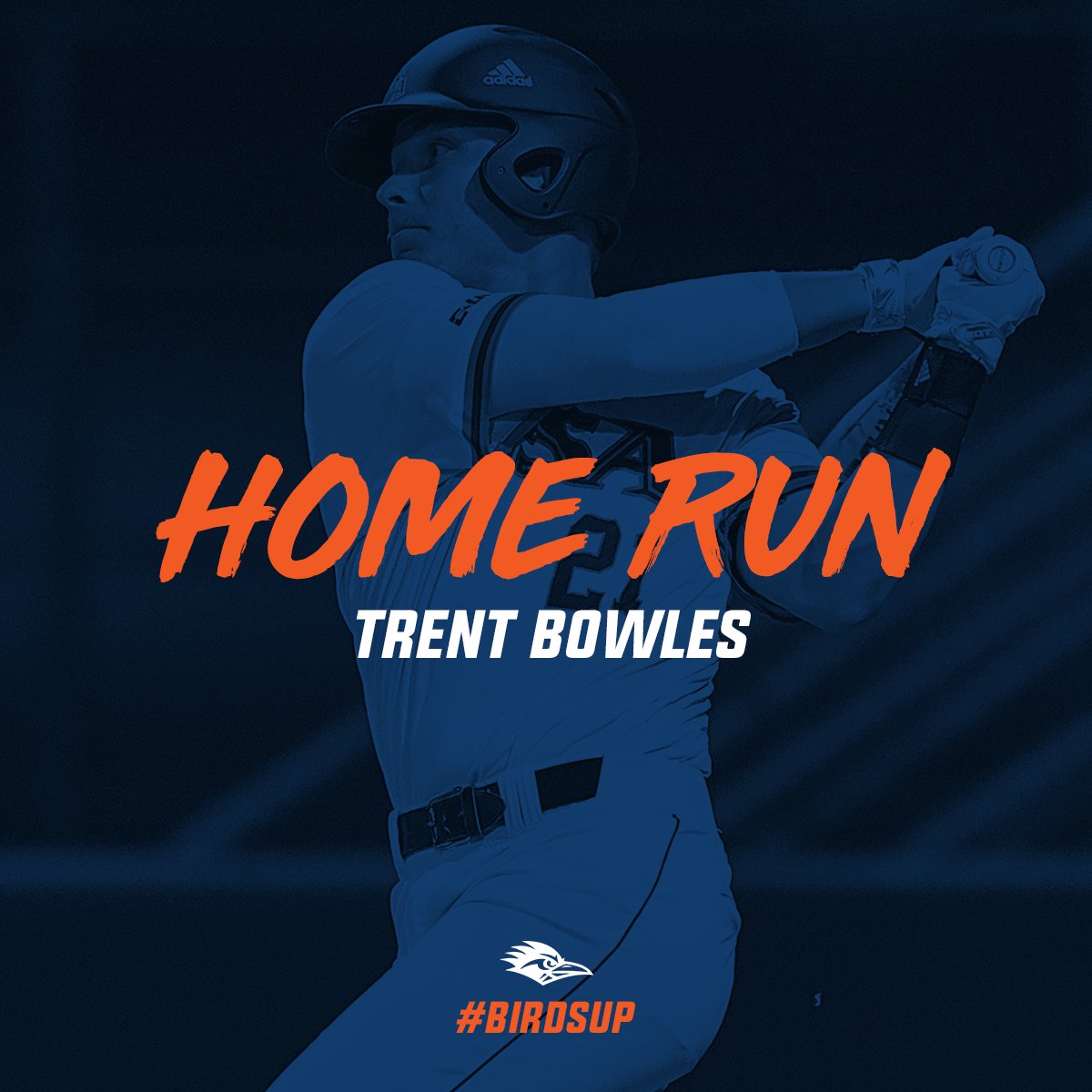 UTSABSB's tweet image. SEE. YOU. LATER.
Trent Bowles is on 🔥🔥🔥
The senior outfielder crushes a solo jack to tie the game, 4-4.
#BirdsUp🤙