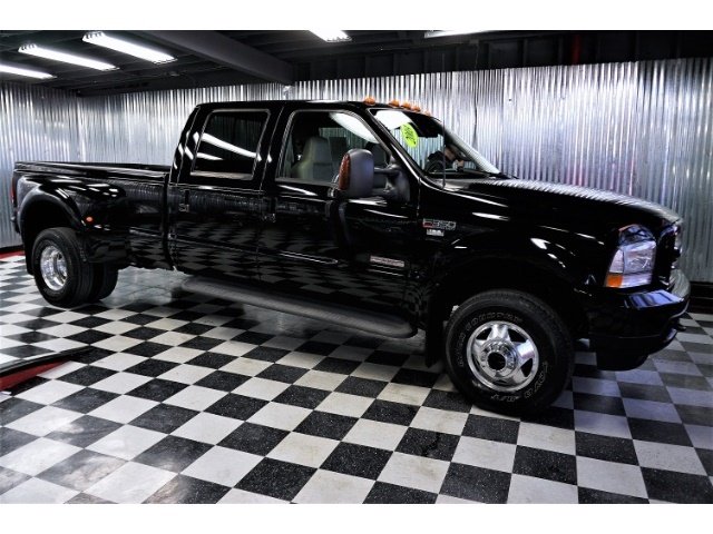 PDXAutoMart's tweet photo. When you want a truck that can pull everything, you'll want this 2003 #FordF350 #Lariat #Dually #CrewCab.  It has a clean title, and is a #BulletproofedDiesel!
Call 503-908-1617 NOW!
https://t.co/MUh4QUInOT
#atsocial
https://t.co/TwgkV8B0fA https://t.co/CpmzCSQHQH