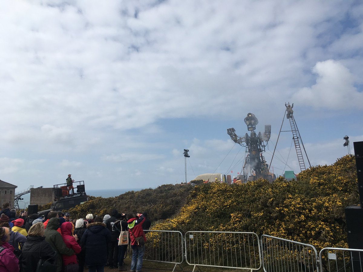 EvocativeCorn's tweet photo. Spectacular show this afternoon - The Man Engine @TheManEngine Resurrection Tour at Geevor Mine.  Great history lesson from Will Coleman @GoldenTreeUK on mining in #Cornwall .  Good luck with rest of the tour. https://t.co/DX9LswpwYQ