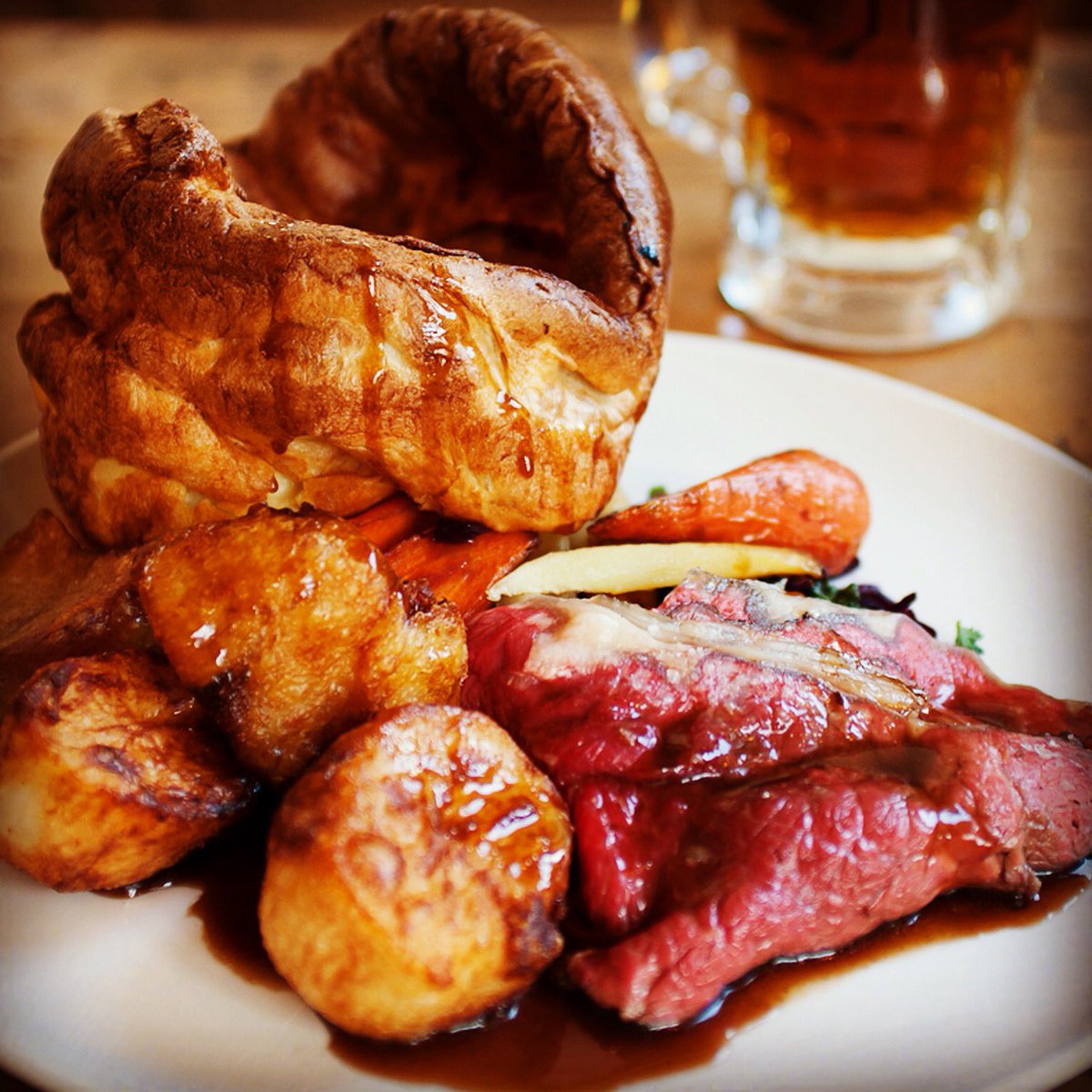 eatandersons's tweet photo. Easter Sunday Lunch at Anderson’s
12pm to 3pm
Bookings 
01479 831466

#eastersundaylunch #BoatofGarten #sundaylunch #visitcairngorms #visitaviemore #Cairngorms #cairngormmtn https://t.co/Xb41S8PMBO