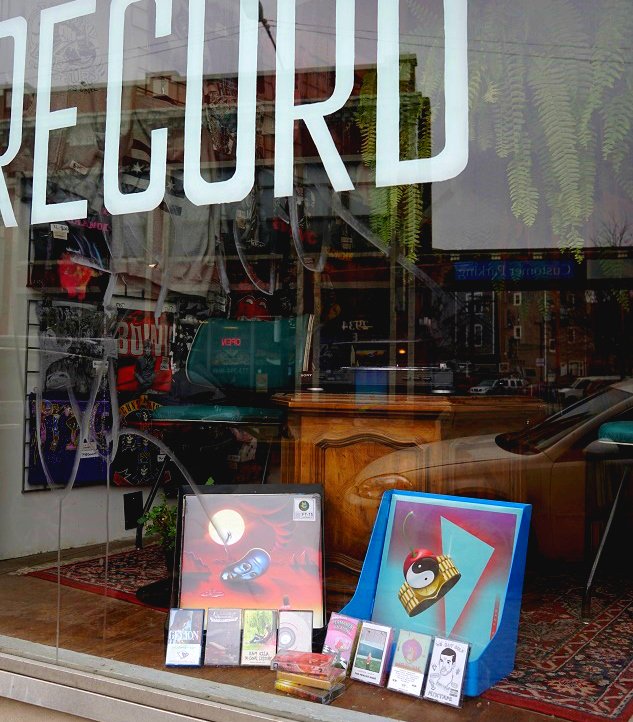 recordbrckrsCHI's tweet photo. Look who dropped off some vinyl at the shop, @FeeltripRecords, including @paulcherry69's latest release, out Today ! https://t.co/MHSZZLWgM7