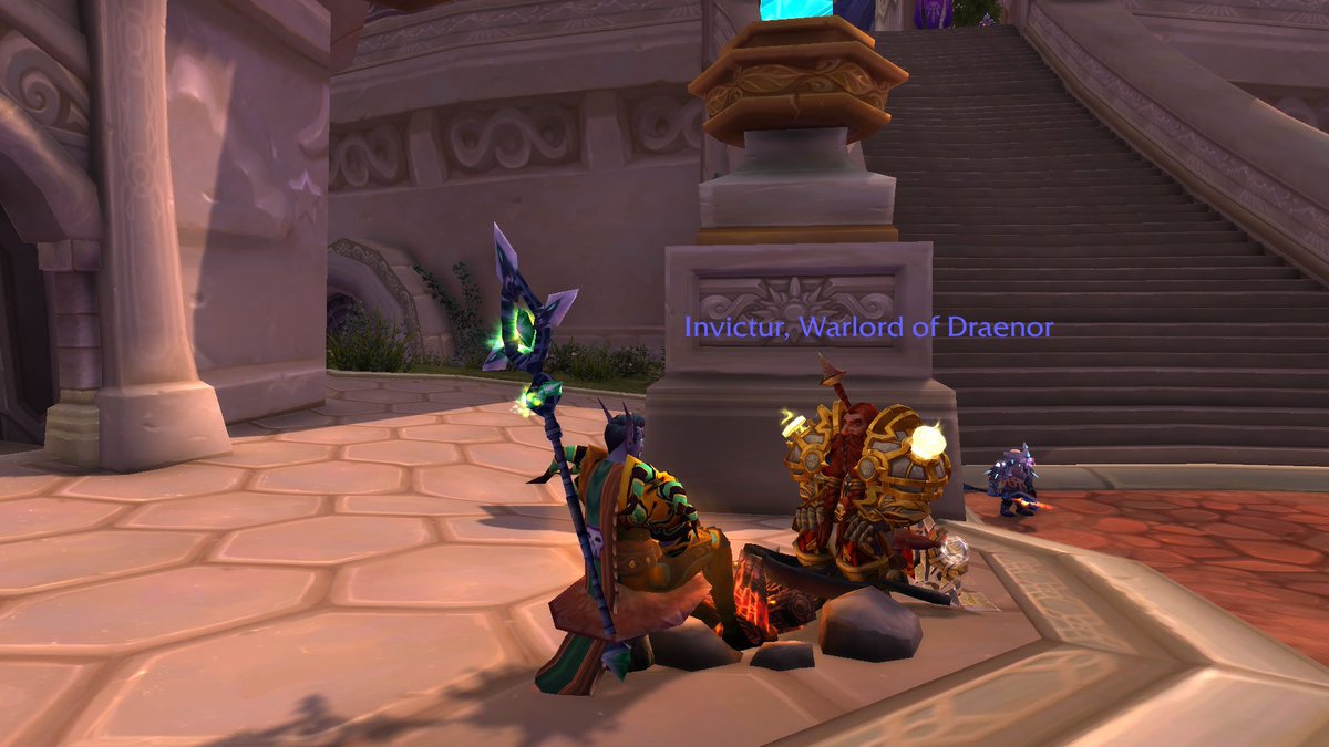 Chaoly5's tweet photo. Just chilling with my most recent bestie https://t.co/CNnab8VTg3