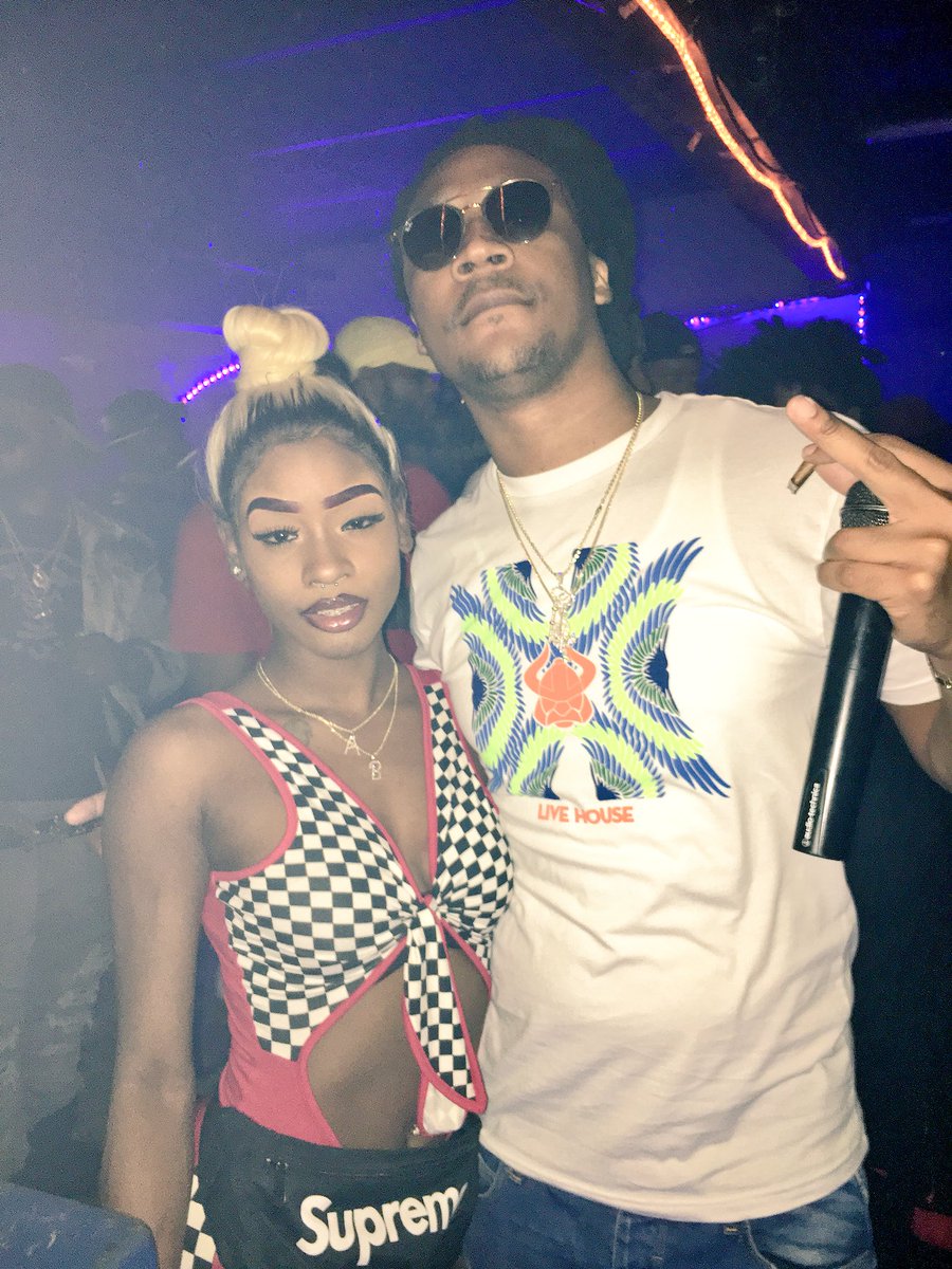 GSwagg904's tweet image. Ice Lounge Last Night With @IceBerg305 And @AlixHarmoni #FloridaShit