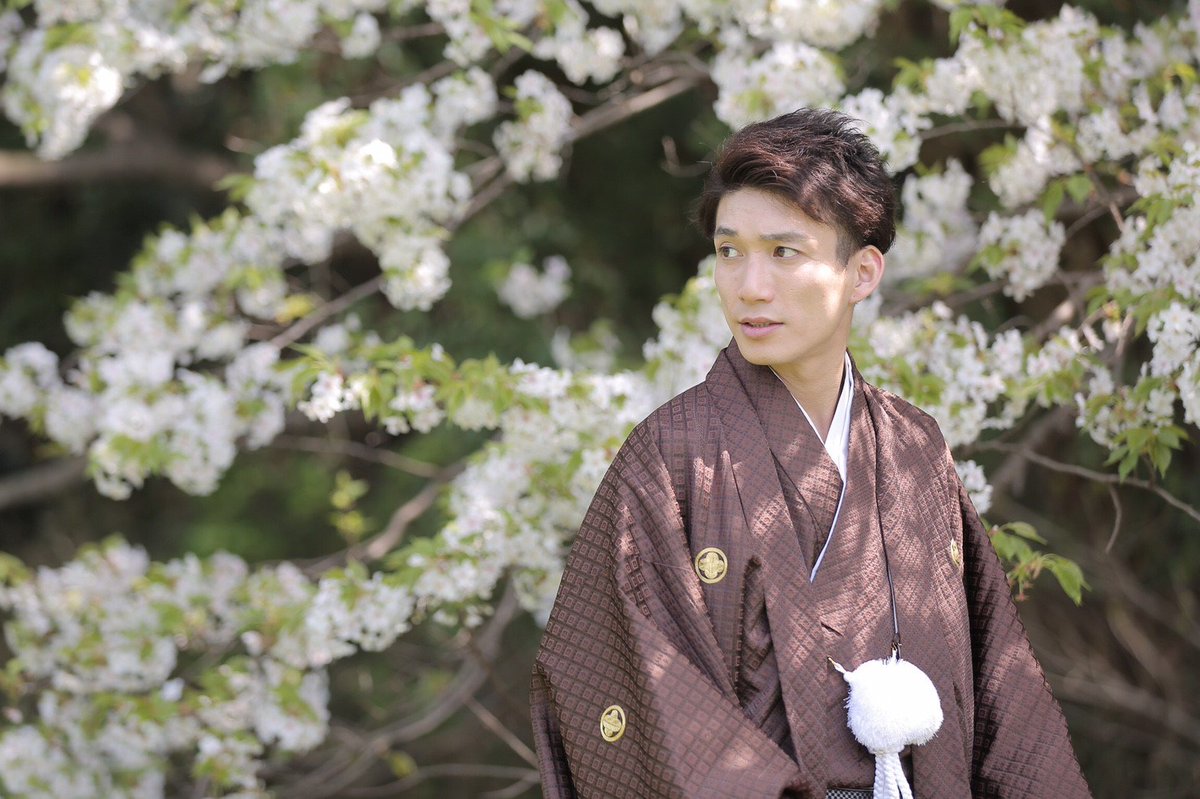 JUSTin_takumi's tweet photo. 4月🌸
*
*
*
今月も何卒ヤッていきます🙋🔥
*
*
*
*
ヨロシクお願いいたします👍👍👍
*
*
*
*
*
撮影☞坂本十郎
*
ロケ地☞
称名寺
*
*
*
*
*
*
#shooting #wedding #model
#takumiogasawara #studioaqua #yokohama
#称名寺 #japan #spring
#エイプリルフール知らず https://t.co/bue91vgPit