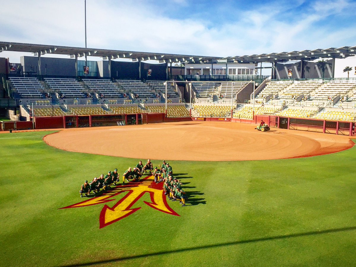 NDSU Softball tweet media