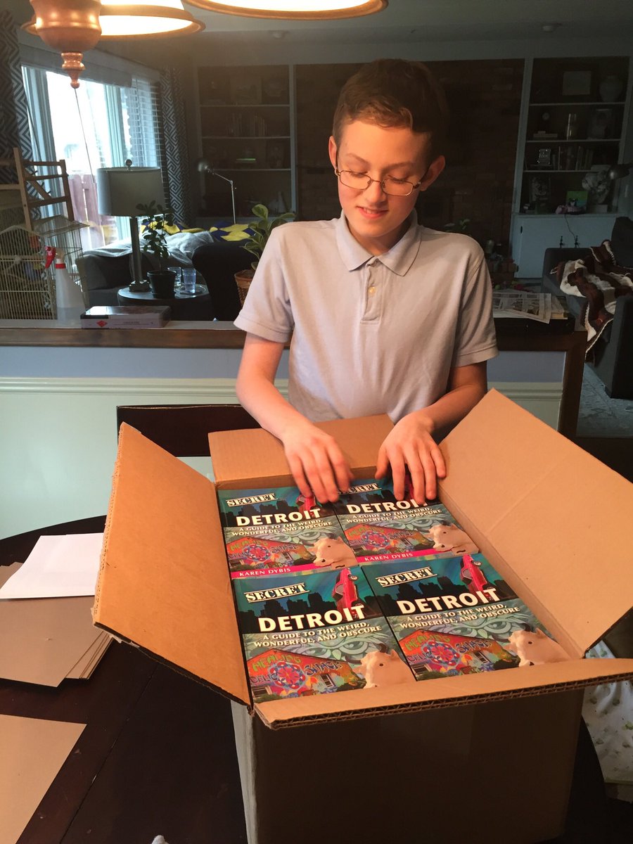 KarenDybis's tweet photo. “Secret Detroit” is here!!!! https://t.co/Dm97WSCsq3