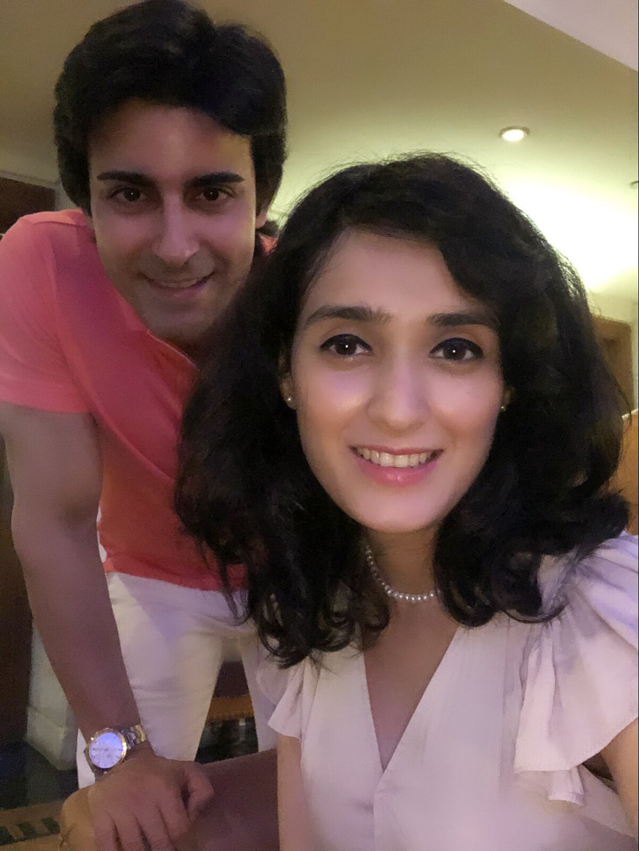 gautam_rode's tweet photo. With the birthday girl ❤️😘 https://t.co/TYeyXoHD2O