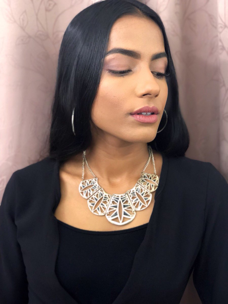midhu_adam's tweet photo. Natural glam for @RaalhuMariyambu π
#maldivianidol #heatmvs @Maldivian_Idol https://t.co/rf9nhfePge