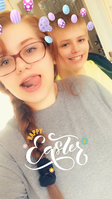 One of the only times we actually take pictures together :) i💞u baby bro https://t.co/m6KwlOnnZs<a href="/tag/newprofilepic"class="tags"><span>#newprofilepic</span></a>