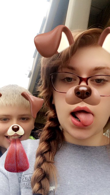 One of the only times we actually take pictures together :) i💞u baby bro https://t.co/m6KwlOnnZs
