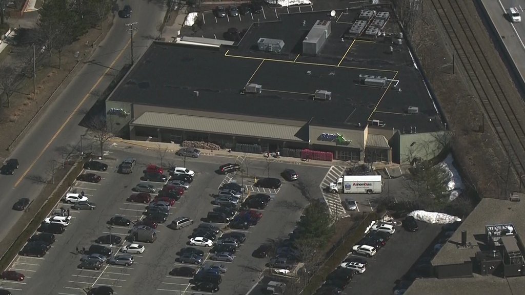 WCVB's tweet photo. ICYMI: Man, 79, stabbed inside Newton grocery store https://t.co/vxbxfNpMtJ https://t.co/1nGCD8U3xF